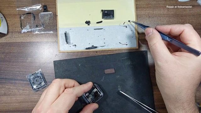 Apple watch Series 5 40mm LTE glass + touchscreen layer replacement Back glass replacement Part 2 смотреть онлайн