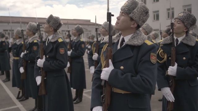 Алмазбек Атамбаевдин дагы бир ырына клип тартылды смотреть онлайн