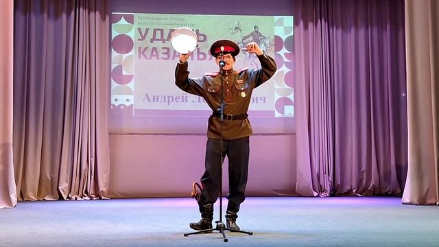 "В Петрограде городе" смотреть онлайн