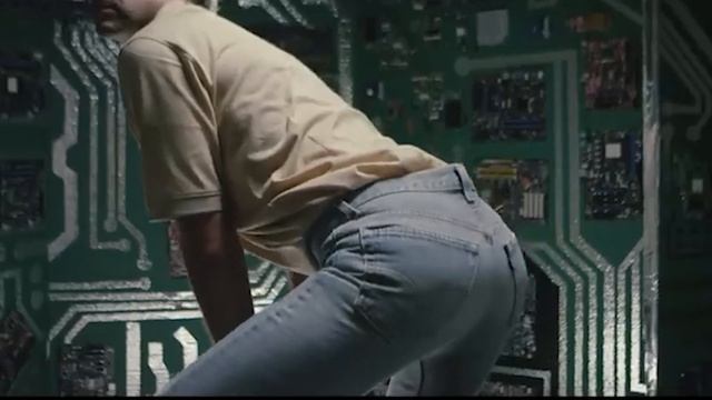 Nerd vs Geek but even more epic смотреть онлайн