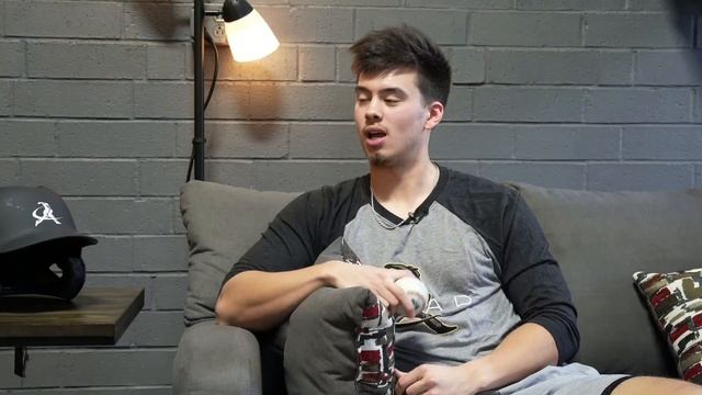 How To Throw Alan Carter's Unhittable Splitter смотреть онлайн