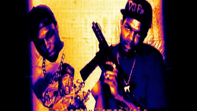 Three 6 Mafia - Smoke A Sack (Instrumental) смотреть онлайн