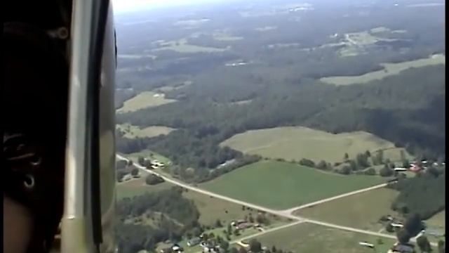 Aero-lite 103 Over Rebel Field Then Landing At 1NC9.wmv смотреть онлайн