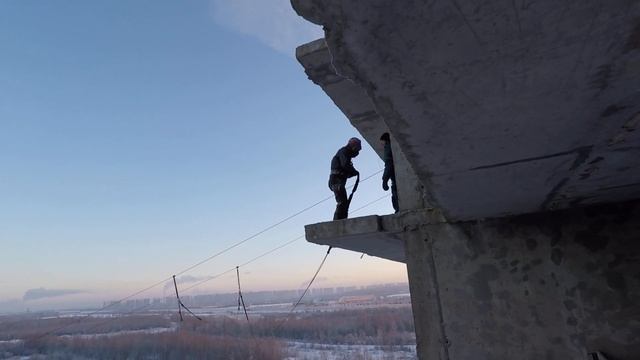 Прыжки с Утопии (40 метров) с командой RAPT - Александр смотреть онлайн