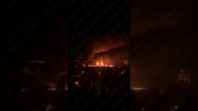 ⚡️СВО 18+ Слышны детонации склада бк или шифера смотреть онлайн