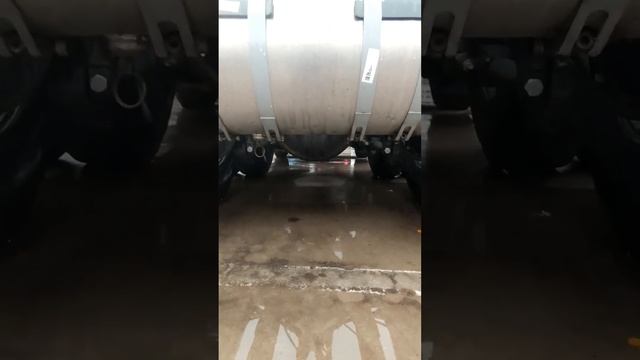 Guter Service und bester Preis PS Sino truck Howo T7H 6x4 Gebrauchte Sattelzug maschinen zum Verkau смотреть онлайн