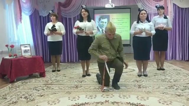 Фронтовик язучылар эсэрлэрен коллектив белэн башкару смотреть онлайн