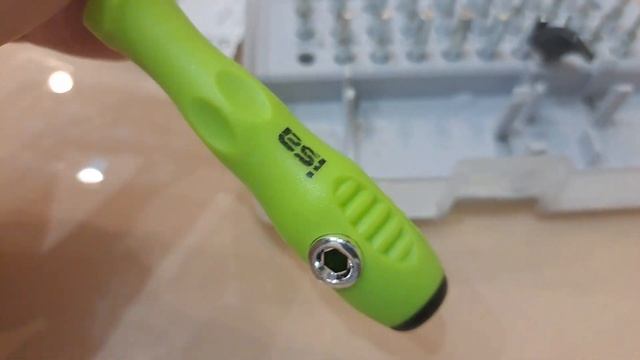 Набор отвёрток с Озон, Вайлдбериз и Алиэкспресс