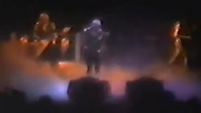 Judas Priest - Live Defenders In Montreal 1984 -REMASTERED AUDIO- смотреть онлайн