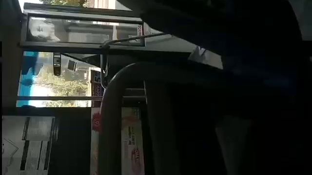0512: открытая дверь в маршрутке смотреть онлайн