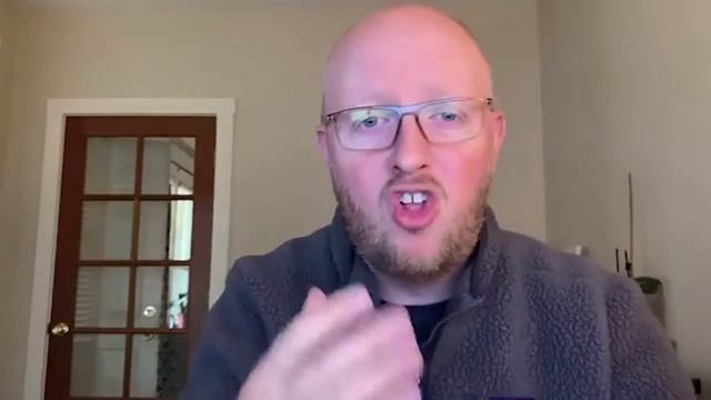 Why Your Organization Needs To Build a "Talent Mafia" with Lance Haun смотреть онлайн