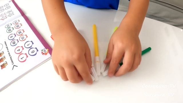 Учим фрукты и цифры. Обучение. Развивающее видео.Learn fruits and numbers.Educational video.RUS/ENG смотреть онлайн