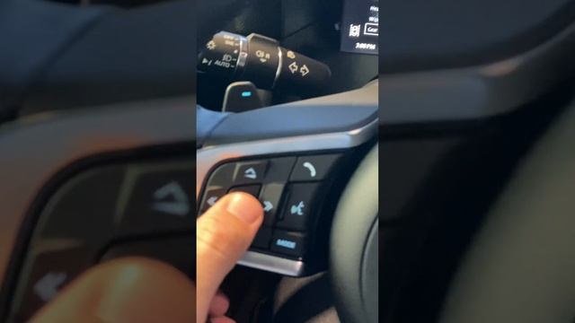 2020 Jaguar XF Feature Tutorial смотреть онлайн