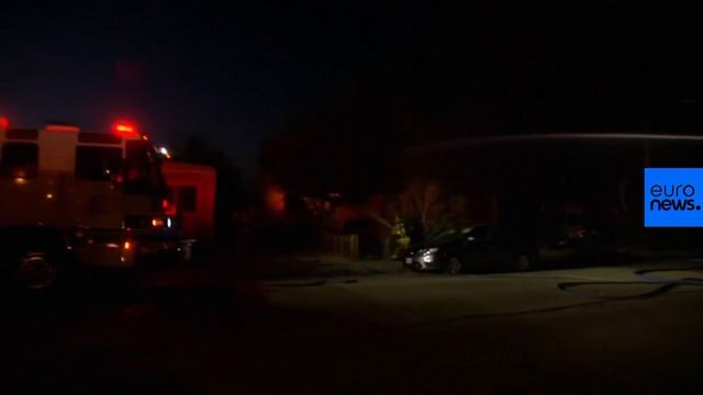 Powerful quake hits Southern California, causing damage and injuries смотреть онлайн