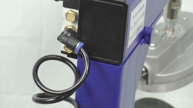 Вулканизатор DB-18B AE&T настольный с пневматическим прижимом смотреть онлайн