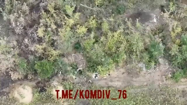Four Russian paratroopers captured 11 militants. Четверо наших десантников взяли в плен 11 боевиков смотреть онлайн