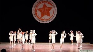 Хореографический коллектив "Виктория". Танец "Ты плыви, веночек"