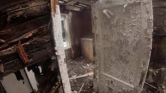 Entramos A Una Zona PROHIBIDA Y Mira Lo Que Encontramos