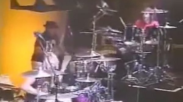 Dave Grohl Drum Solo
