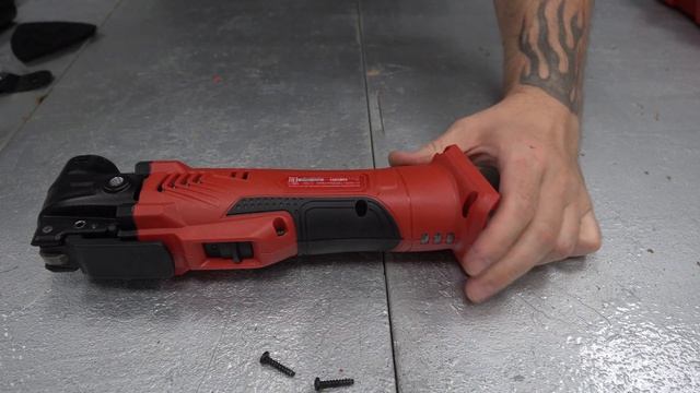 Реноватор ELITECH МИА 18СЛ без проводов! смотреть онлайн