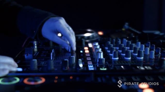 Gen (Livestream) // Pirate Live London смотреть онлайн