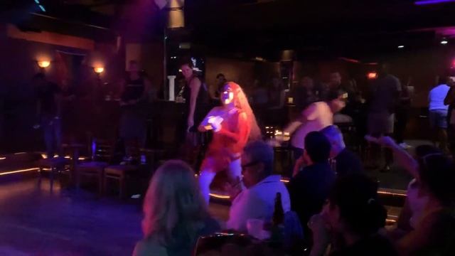 I never knew love like this before - Miss LaBella Mafia at Zigfield's secret Drag show смотреть онлайн