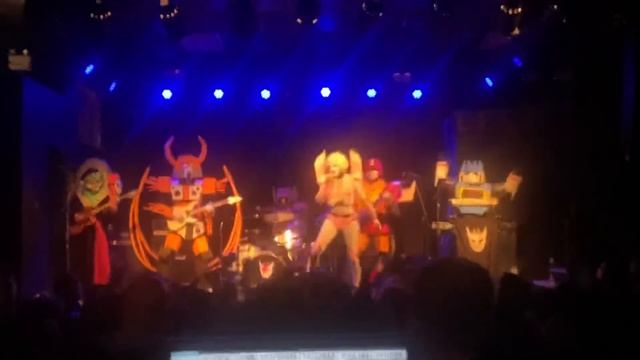 Cybertronic Spree - The last of the concert last night! смотреть онлайн