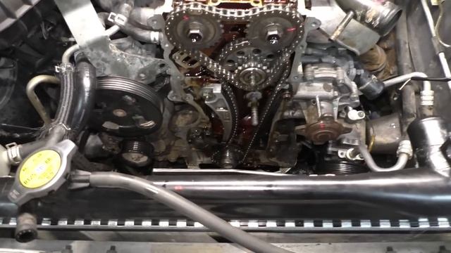 Не простая замена ГРМ на Suzuki Escudo J20A (Фильм1) смотреть онлайн