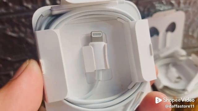 Headset iPhone Lightning Original смотреть онлайн