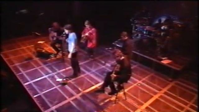 Genesis - 14 - Dancing With The Moonlight Knight (acoustic) (Katowice, Poland 1998) смотреть онлайн