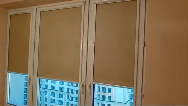 Рулонные шторы с электроприводом с ма Уни 2 + пультом  блэкаут  SVIL