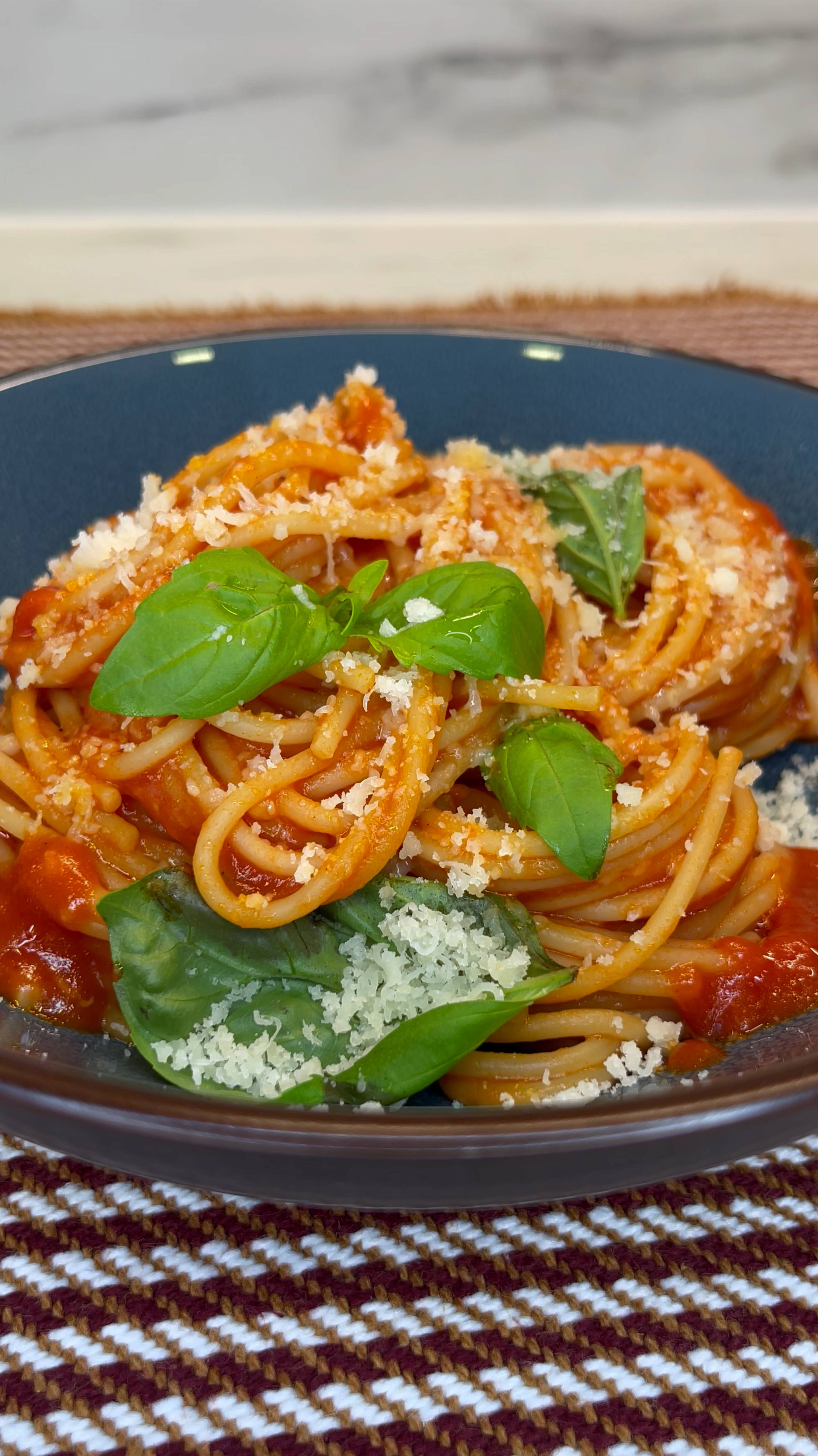 Любители спагетти сходят с ума от этого простого рецепта пассаты!