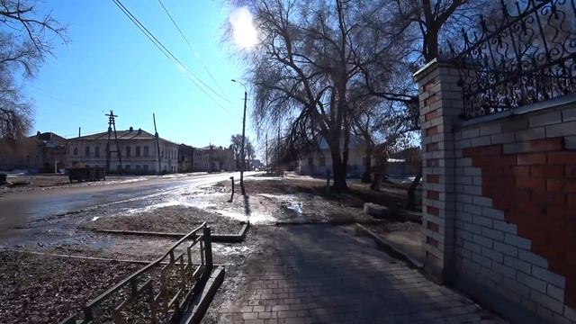 Прогулка по ул. 20 лет ВЛКСМ г. Балаково. смотреть онлайн