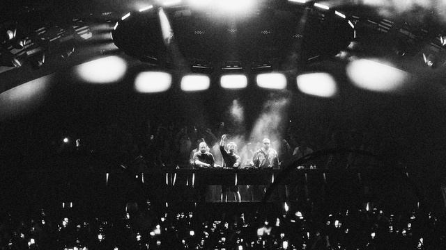 See The Light / If I Lose Myself / Reload / Tell Me Why смотреть онлайн
