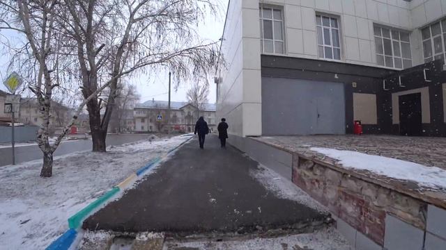 Прогулка по ул. Гагарина г. Балаково. смотреть онлайн