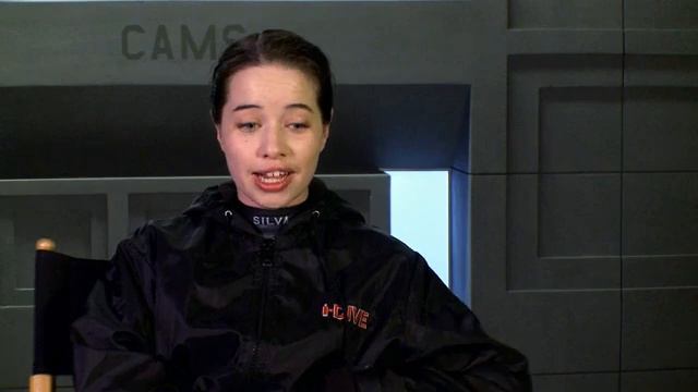 Entrevista com Anna Popplewell sobre Halo 4: Forward Unto Dawn смотреть онлайн