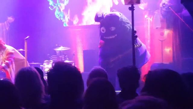 Mac sabbath....2 смотреть онлайн