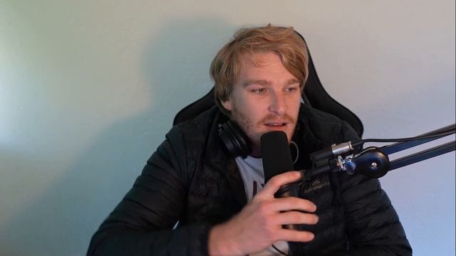 Helldivers 2 Community Defeats Sony ft. BREASTS смотреть онлайн