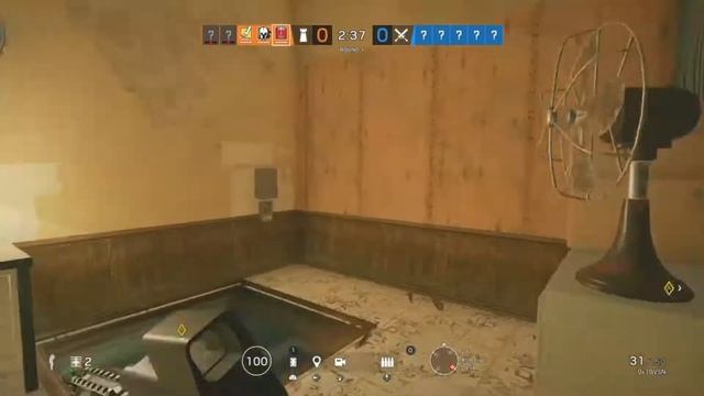 BEST Mira 4k Clutch on Oregon - Rainbow Six Siege смотреть онлайн
