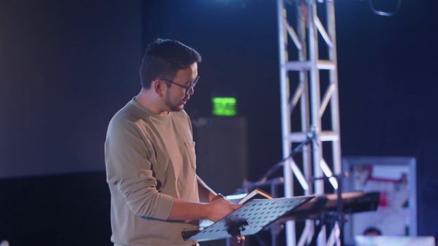We Your People Week 3: Shared Longing // Sunday Service // Christian Flores смотреть онлайн