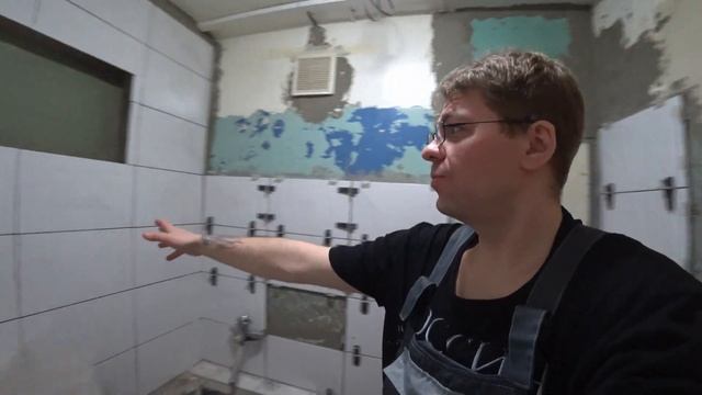 РЕМОНТ в ХРУЩЕВКЕ: Дверь и плитка в ванной. смотреть онлайн