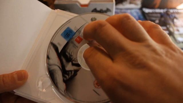 Batman Arkham City Collector's Edition Unboxing смотреть онлайн