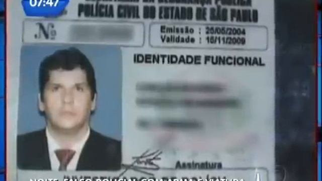 Ex policial é preso com viatura falsa e arma em SP смотреть онлайн