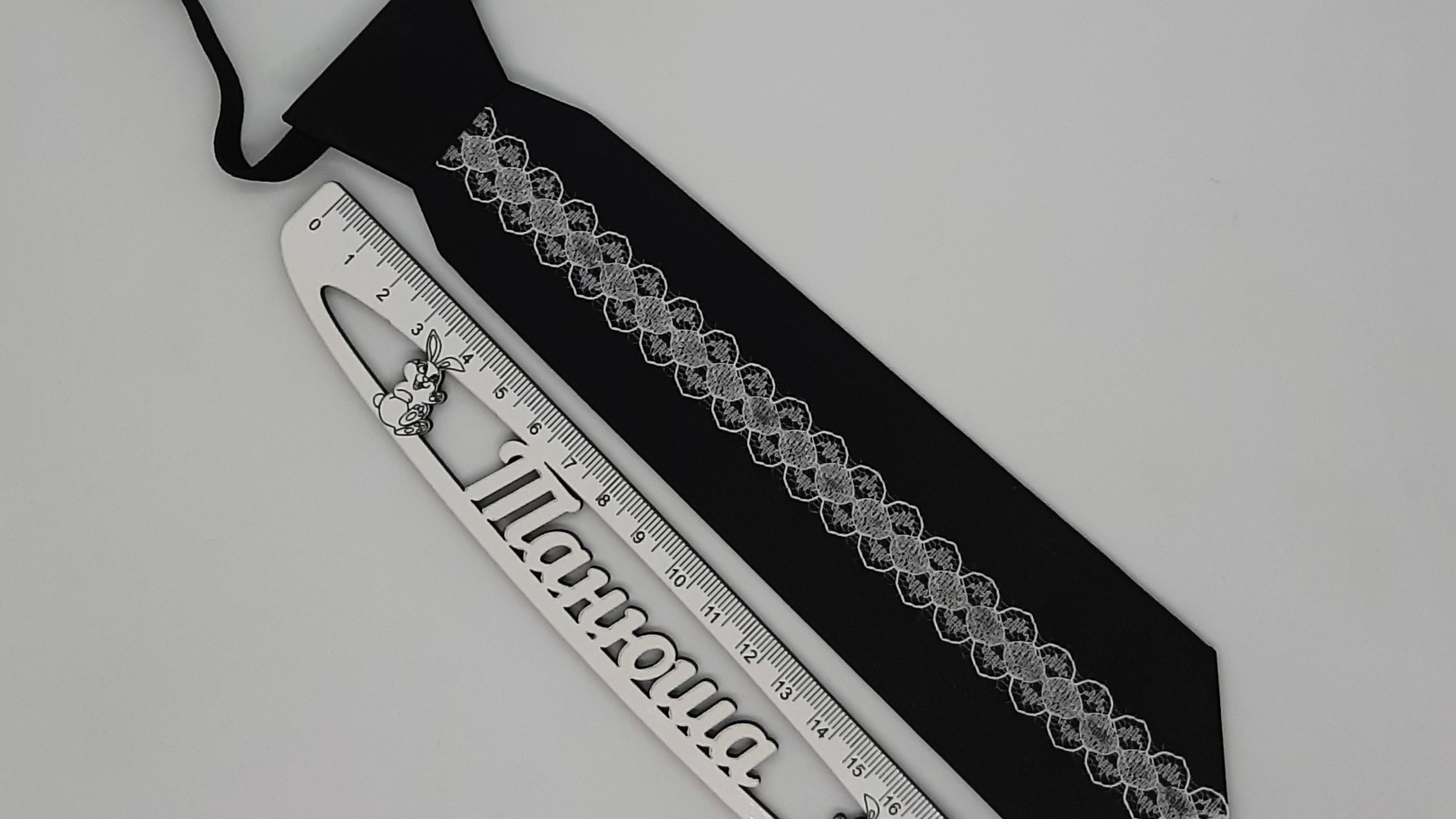 МК. Галстук для школьницы из атласной ленты.