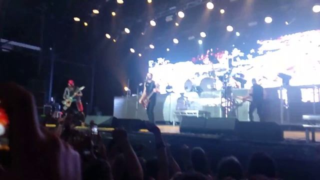 Three Days Grace – Painkiller, Live, Saint Petersburg смотреть онлайн
