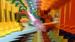 День пони - поход в магазин / Ponies day - going to the store