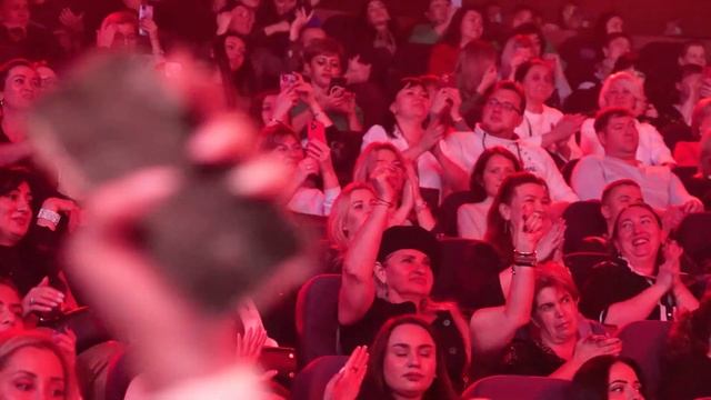 Эльбрус Джанмирзоев - Пошел налево | Звёзды Востока смотреть онлайн