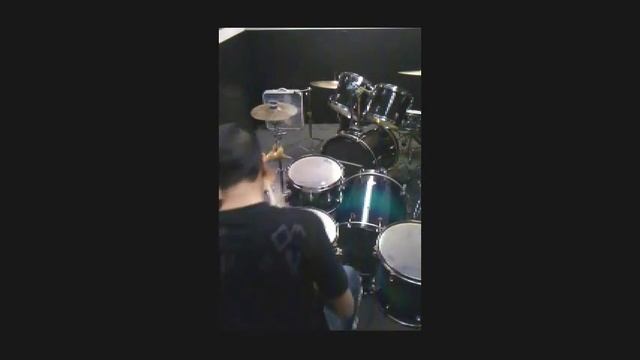 Cool little Drum fill to End the Night смотреть онлайн