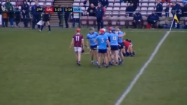 DAITHI BURKE 4TH MAN SENT OFF AS REF LOSES TOTAL CONTROL - GALWAY V DUBLIN - 2024 HURLING LEAGUE смотреть онлайн