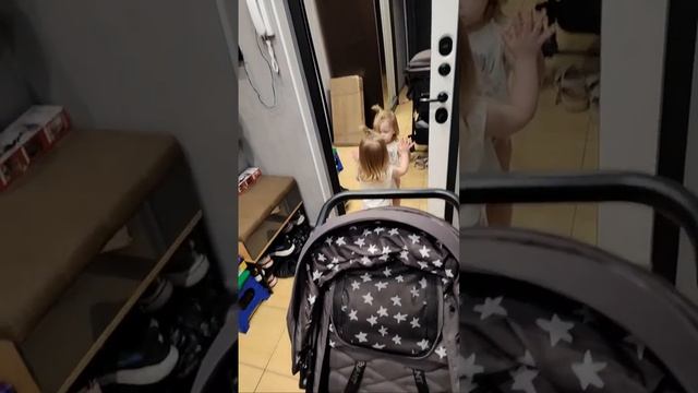 12.07.2024 У Оливии Ангина, лечимся😔 смотреть онлайн